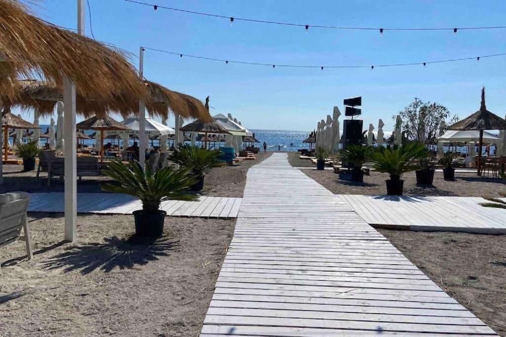 Studio 81 - Casa Del Mar, Mamaia Nord Exteriör bild