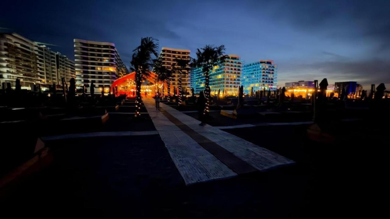Studio 81 - Casa Del Mar, Mamaia Nord Exteriör bild